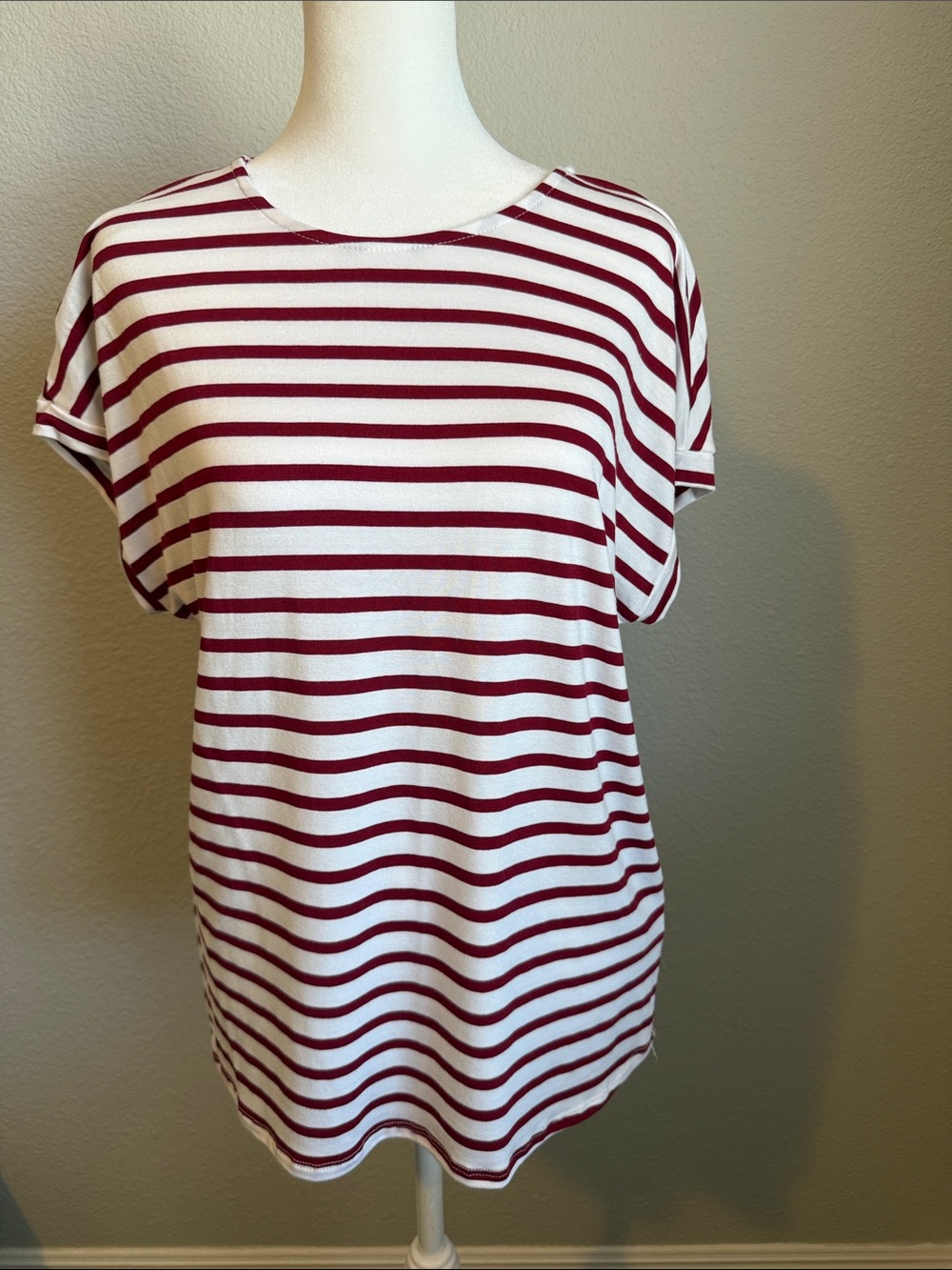NWT Green Envelope Maroon and White Striped Short Sleeve Tee